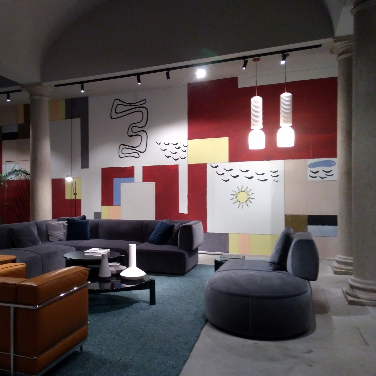 Furniture and light district